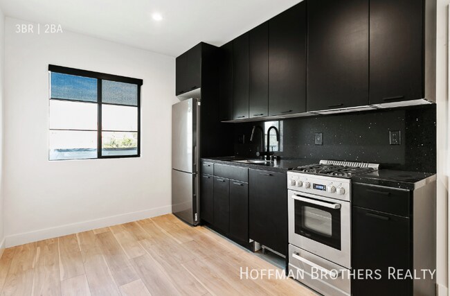 Foto del edificio - 225 Lucas Ave