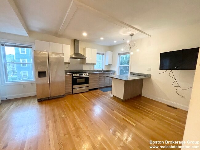Photo - 128 Hillside St Apartment