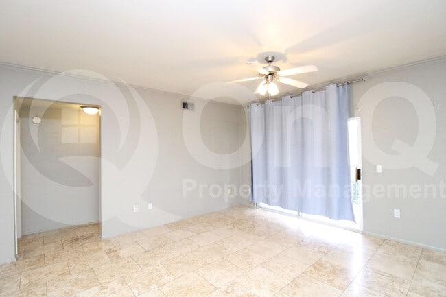 Building Photo - 16013 S Desert Foothills Pkwy