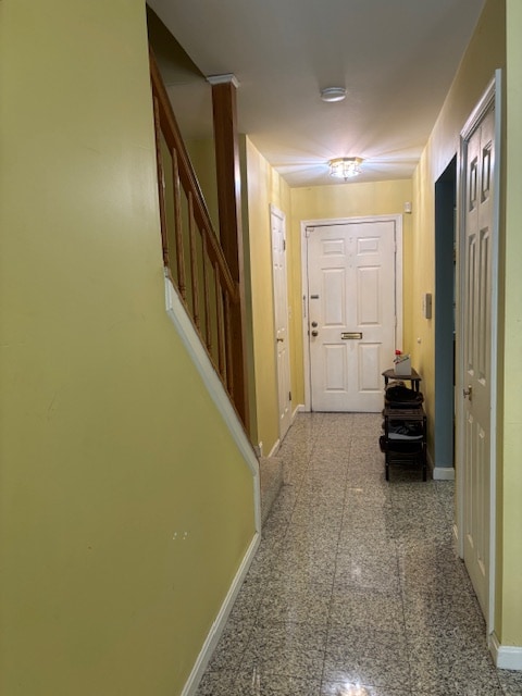 Photo - 211 Roundhouse Ct