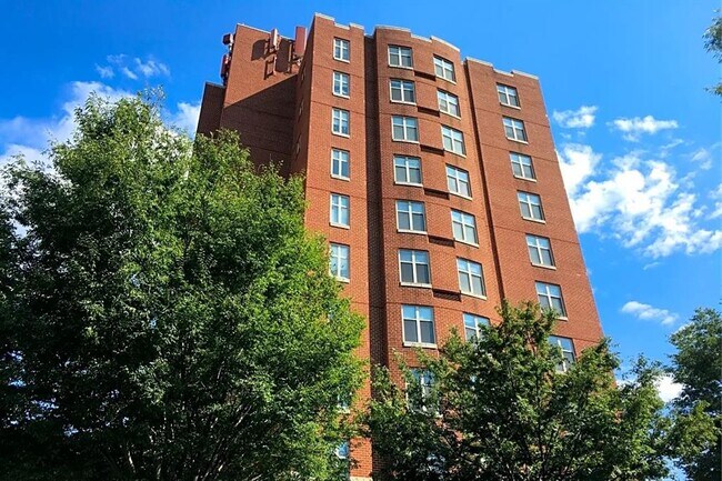 Foto del edificio - 4300 N Carlin Springs Rd