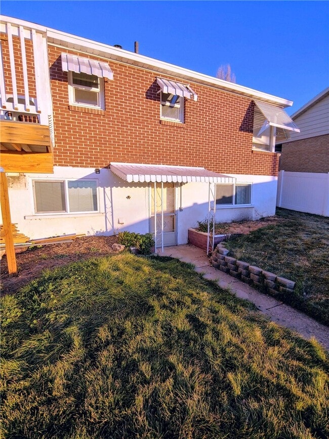 Building Photo - 4469 Orchard Ave