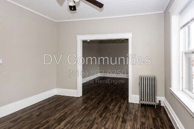 Foto del edificio - 4088 Erie St