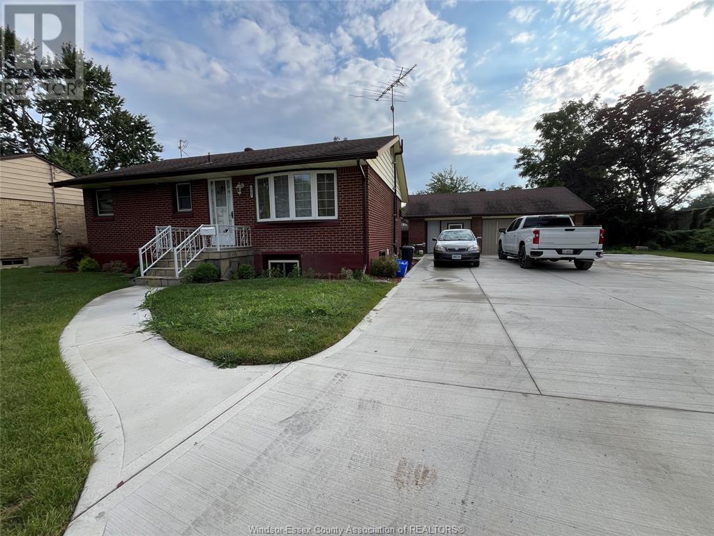 Primary Photo - 2505 Askin Ave