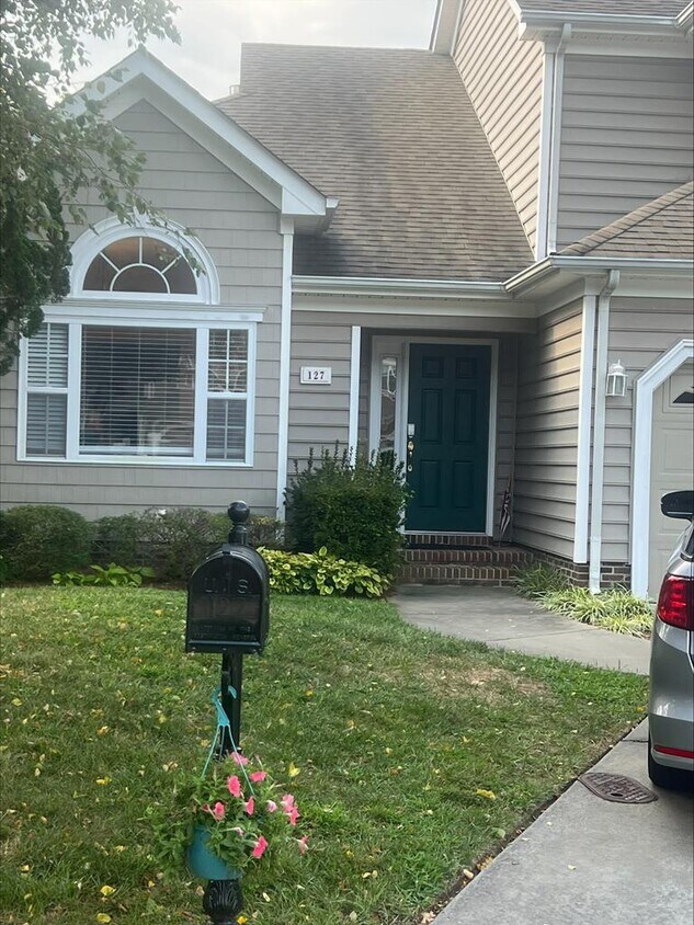 127 Churchill Downs, Cape Charles, VA 23310 Townhome Rentals in Cape