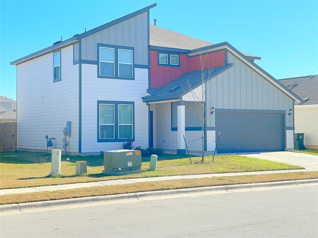 Building Photo - 1701 Denesa Dr
