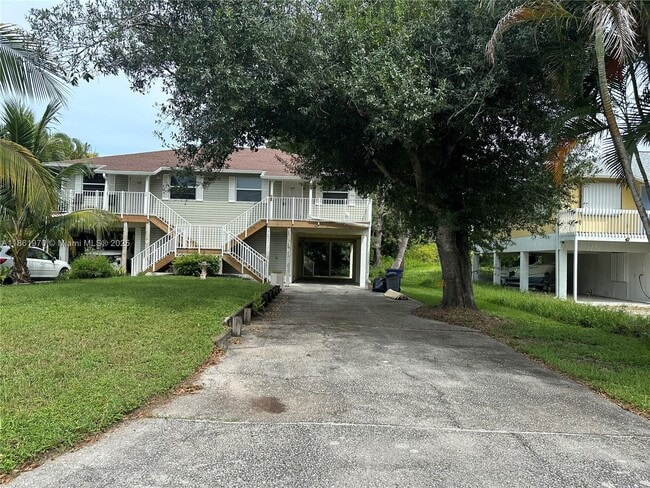 Building Photo - 5548 Birdsong Ln