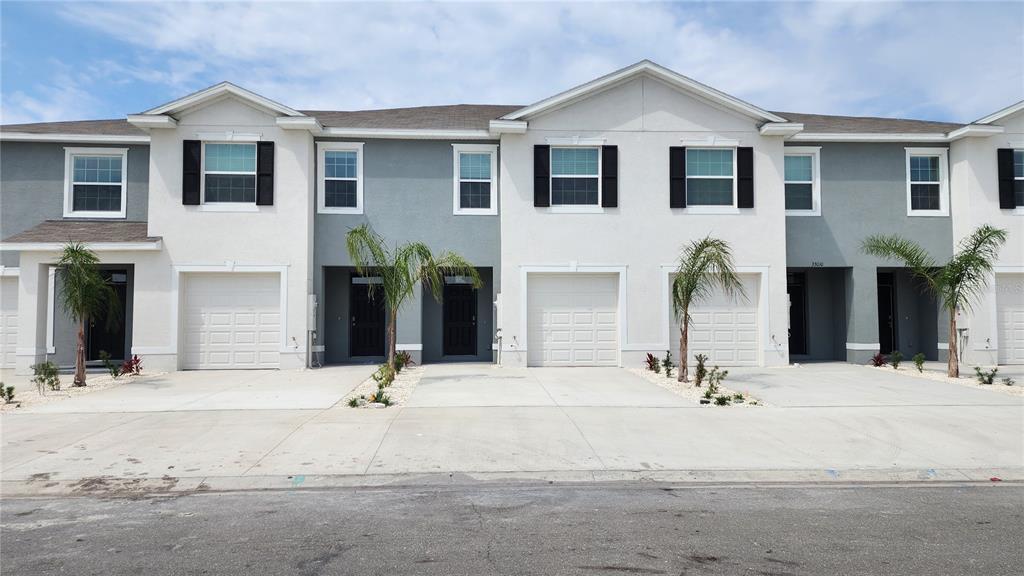 33014 Major Oak Dr, Wesley Chapel, FL 33545 Townhome Rentals in