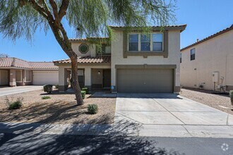 Building Photo - 1135 S Fresno Ct