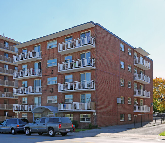Building Photo - 710 Lawrence Road