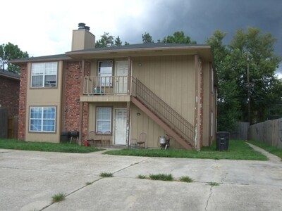 Foto principal - 8259 Skysail Ave