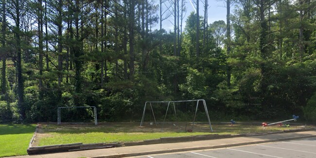 Foto del edificio - 226 Spanish Oaks Rd