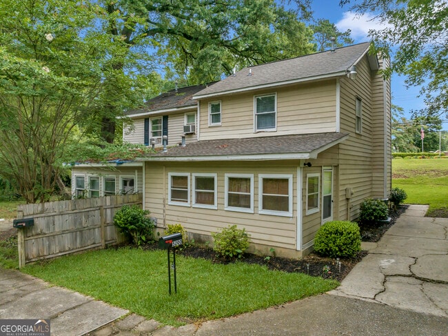 Building Photo - 5200 Forsyth Rd