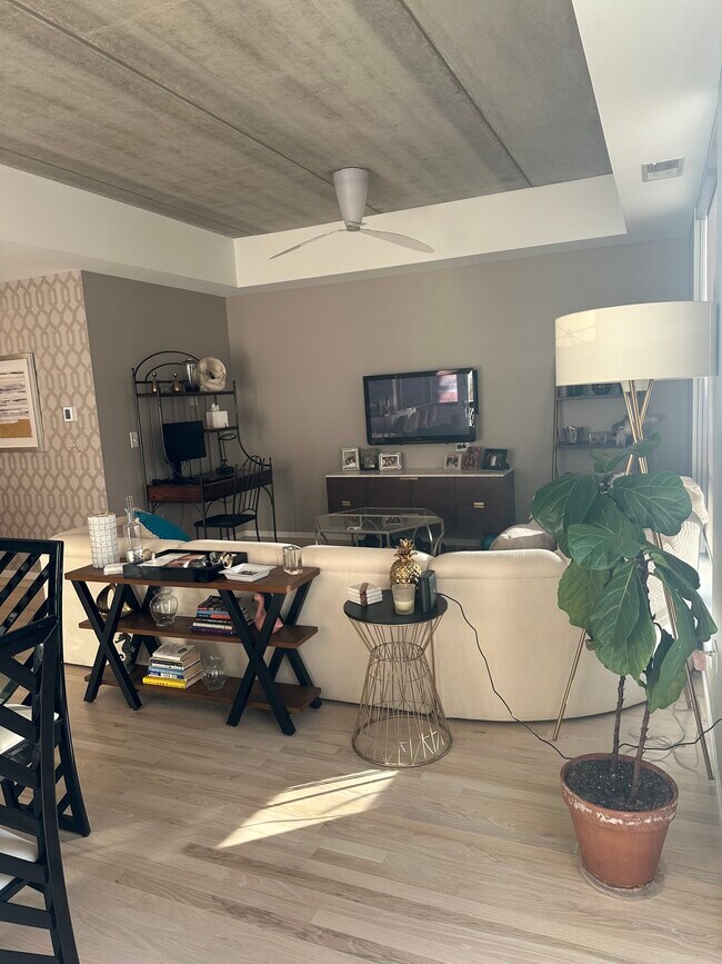 Foto del edificio - 1422 N La Salle Dr