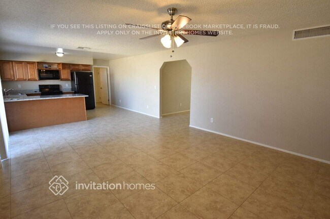 Foto del edificio - 6958 W Purdue Ave