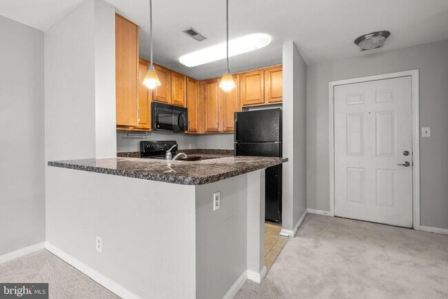 Building Photo - 10303 Appalachian Cir