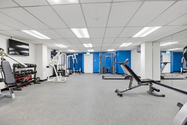 Building Photo - 420 Central Avenue