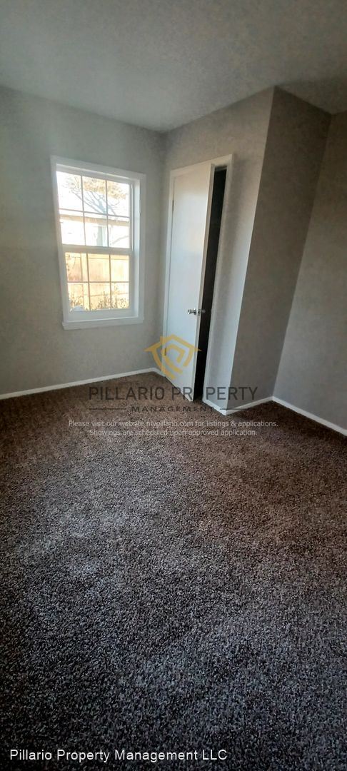 Building Photo - 3 br, 1 bath House - 3612 Caroline Ave