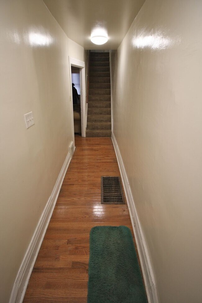Foto del edificio - 3226 Dawson St