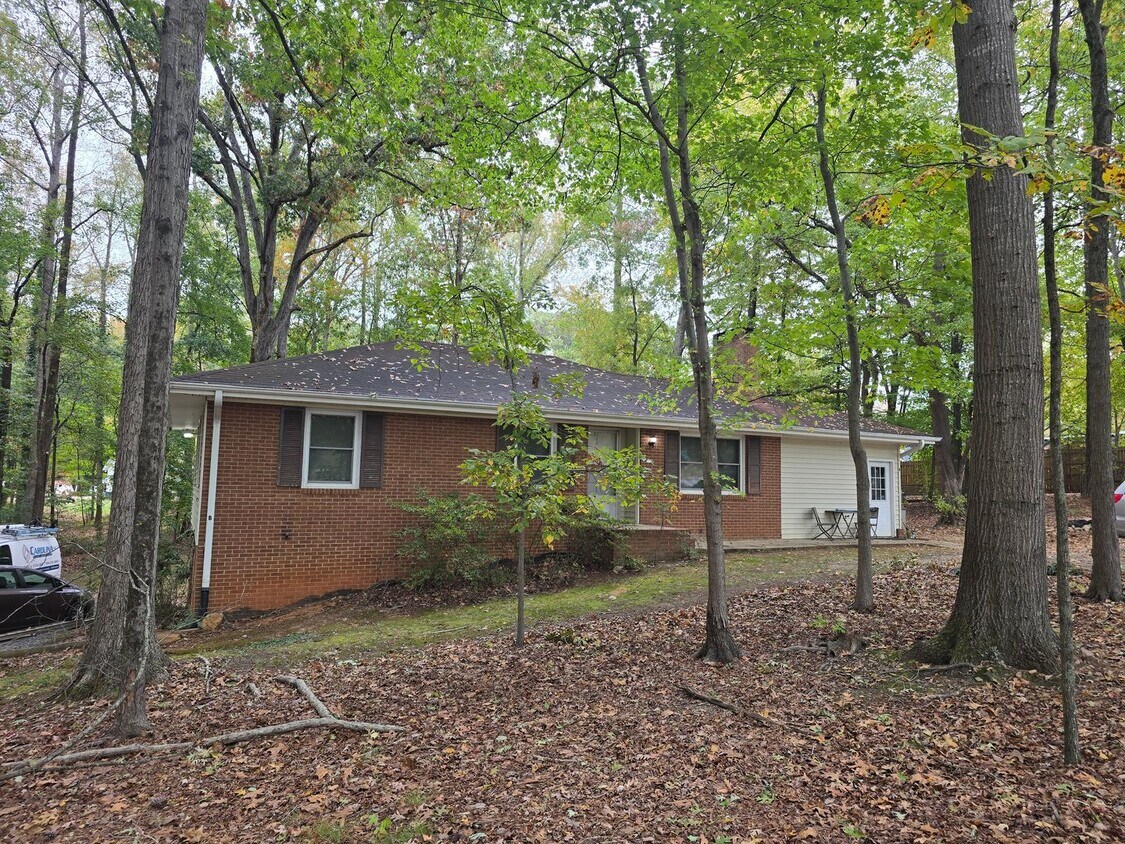 Primary Photo - This Basement Retreat Might Be Your Perfect Match - Utilities Included!