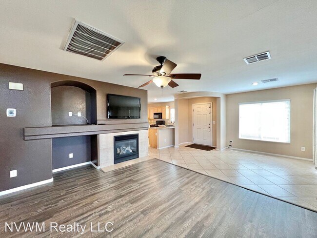Foto del edificio - 3 br, 2.5 bath House - 11025 African Sunse...