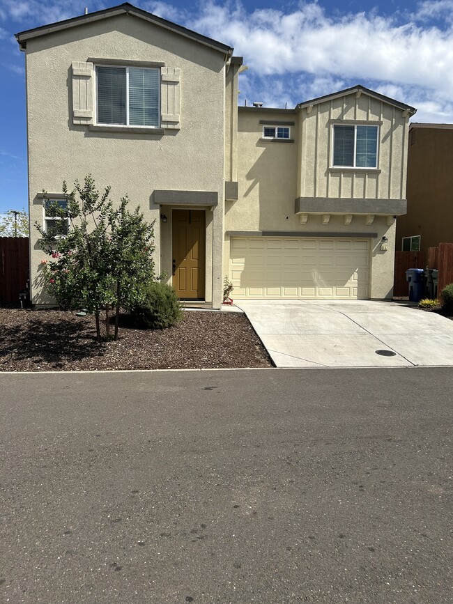 Foto del edificio - 6757 Jujube Ln