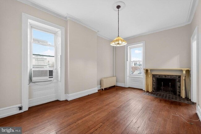 Building Photo - 2117 Spruce St