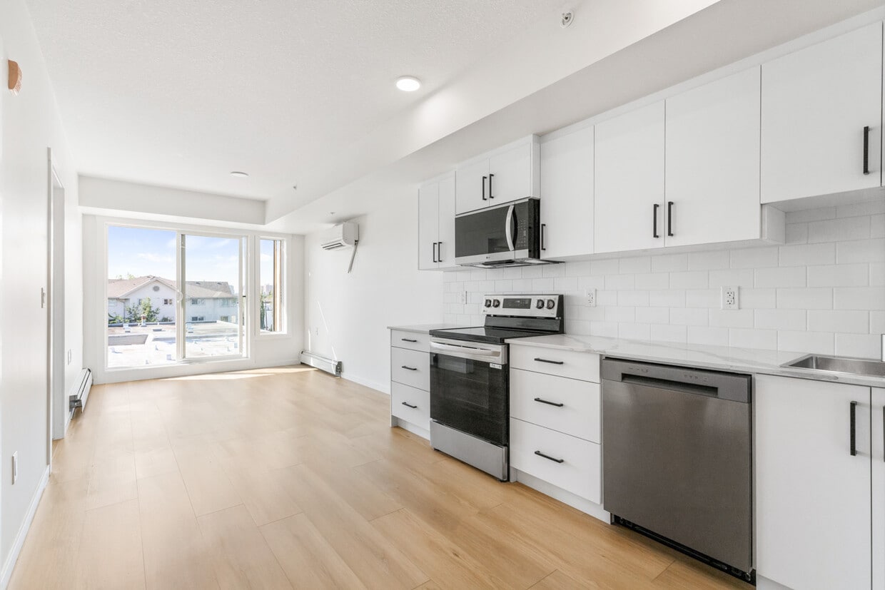 Primary Photo - 10830-10114 114 St NW