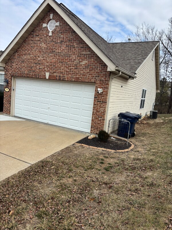 Foto del edificio - 380 Shadow Pines Dr