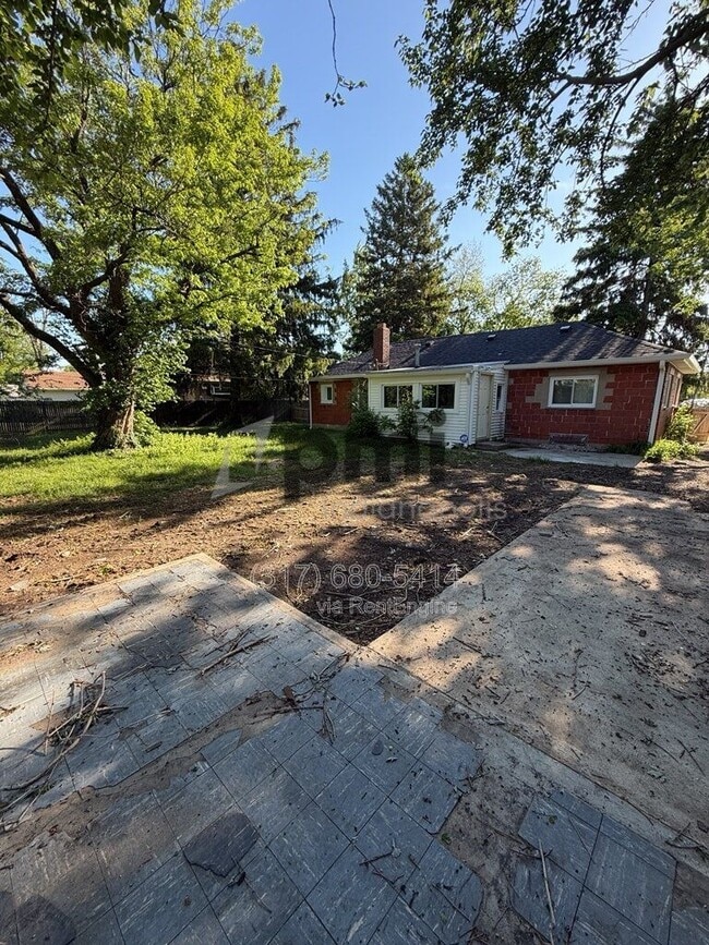 Photo - 1324 Brandt Dr House