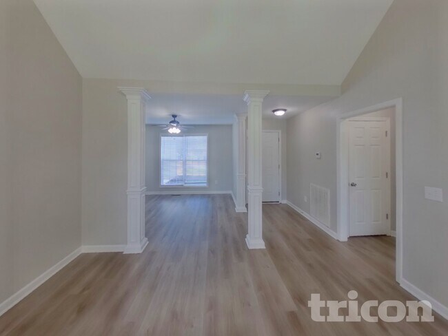 Building Photo - 1510 Ballater Dr