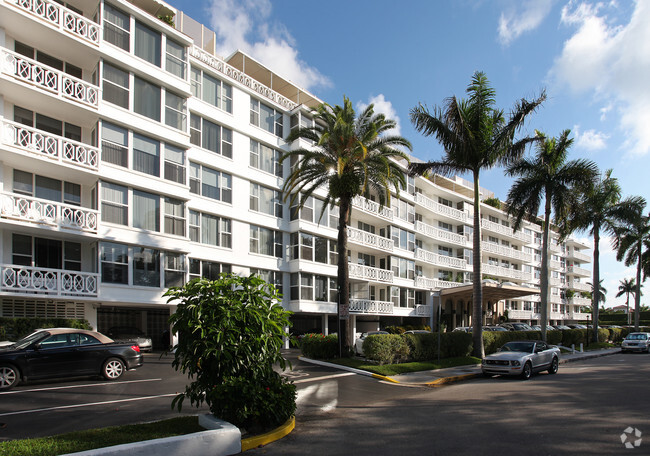 Royal Poinciana South Apartments - 333 Sunset Ave