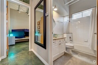 Building Photo - 5096 Thunder River Cir