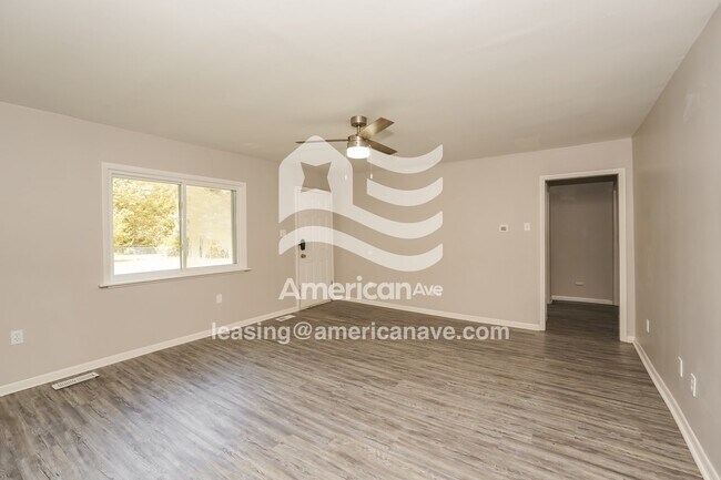 Foto del edificio - 5295 Liberty Ave