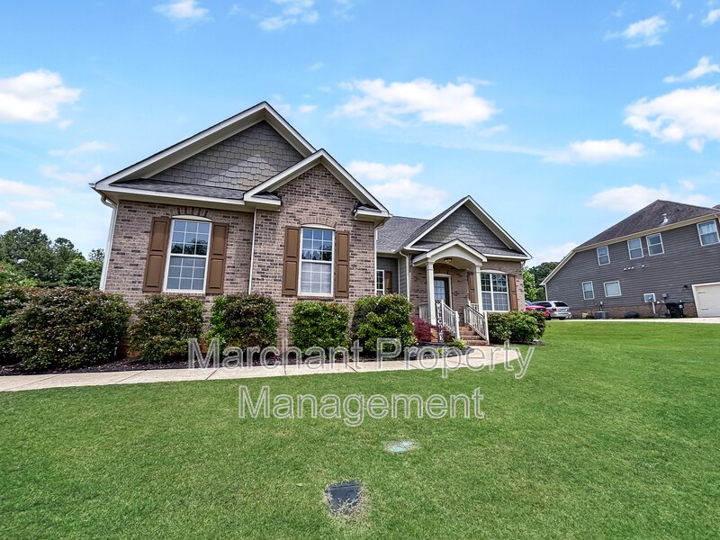 Primary Photo - 159 Waltzing Vine Ln