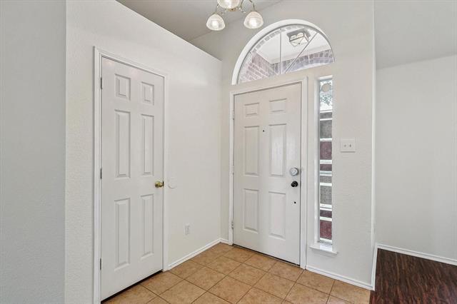 Foto del edificio - 3124 Creekside Dr