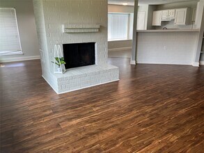 Building Photo - 2703 Hot Springs Dr