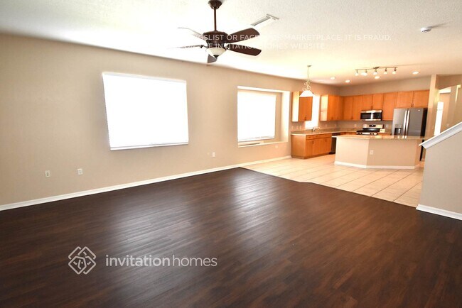 Building Photo - 15454 Martinmeadow Dr