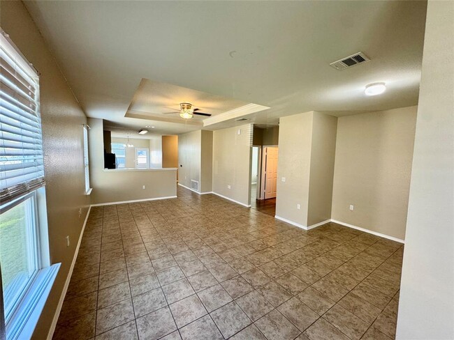 Foto del edificio - 5716 Knoll Pines Pass