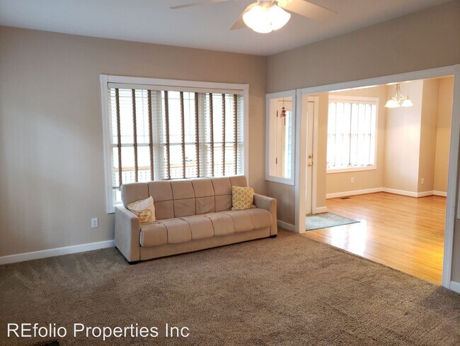 Building Photo - 3 br, 2.5 bath House - 1105 Elbury Drive