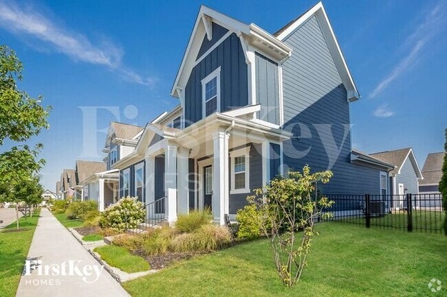 Building Photo - 10892 Mossy Rock Dr