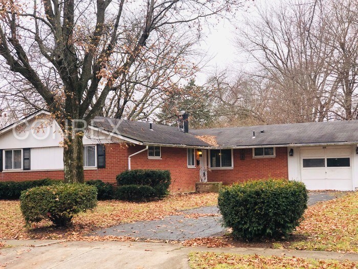 Primary Photo - Newly Renovated Ranch