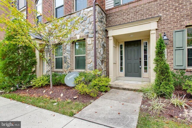 Building Photo - 7312 Taylor's Hill Ln