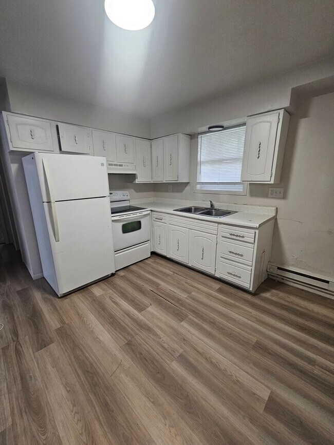 Foto del edificio - 401-407 SW 8th St.