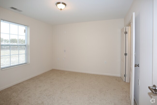 Transit Pointe Senior Apartments Apartments - East Amherst, NY