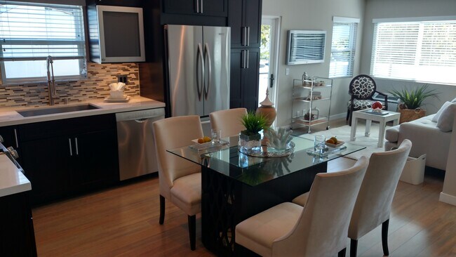 Foto del edificio - 3424 East Coast Hwy