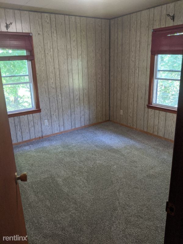 Building Photo - 2 br, 1 bath House - 321 Hascall St