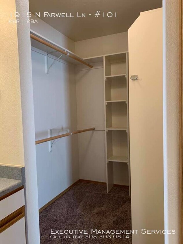 Foto principal - WestSide Place Apartments