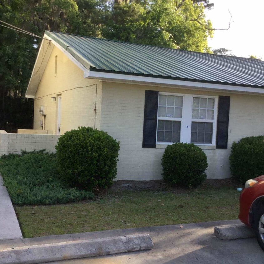 Primary Photo - Apartment For Rent