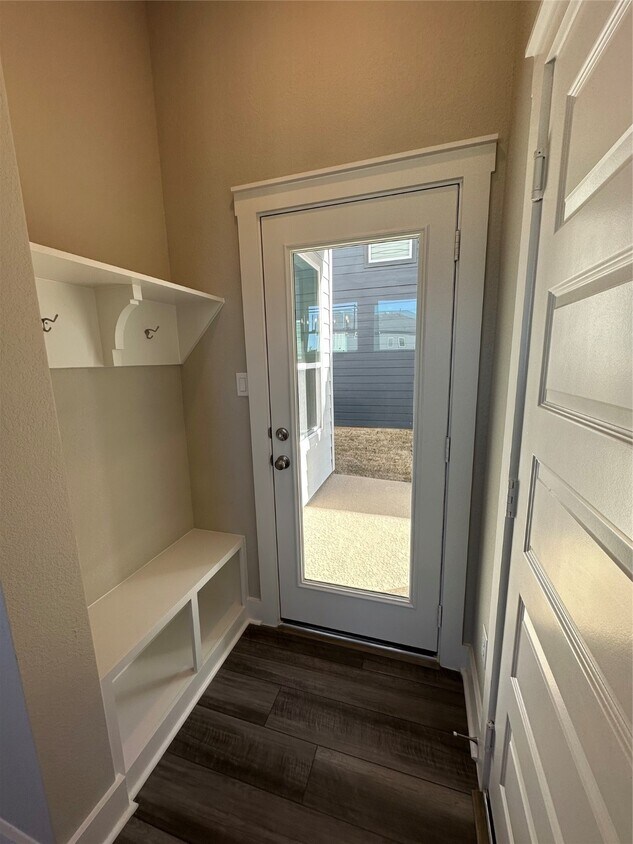 Foto principal - 18635 Parkland Row Dr